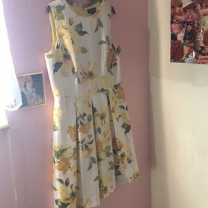 Liz Claiborne dress. Yellow floral print.